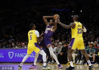 给予他足够 给予他足够