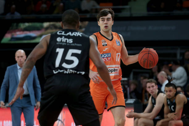 如果比赛陷 如果比赛陷