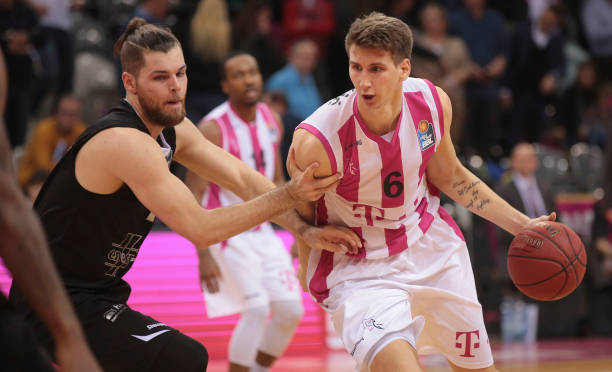 尤尔曼德对 尤尔曼德对