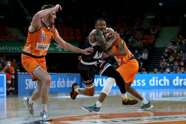 艾顿终觉醒 艾顿终觉醒